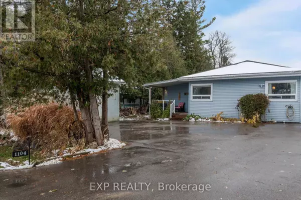 Innisfil (lefroy), ON L0L1W0,1104 FERRIER AVE AVENUE