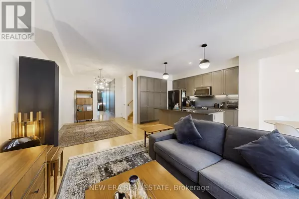 Richmond Hill (oak Ridges Lake Wilcox), ON L4E1E7,89 THORNAPPLE LANE