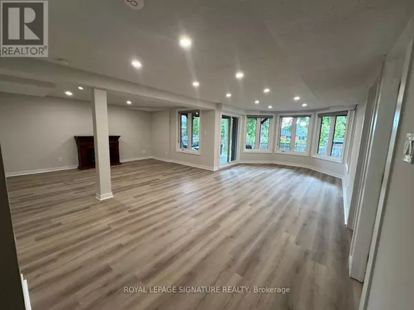 Newmarket (bristol-london), ON L3Y7W9,160 Bristol RD #Basement