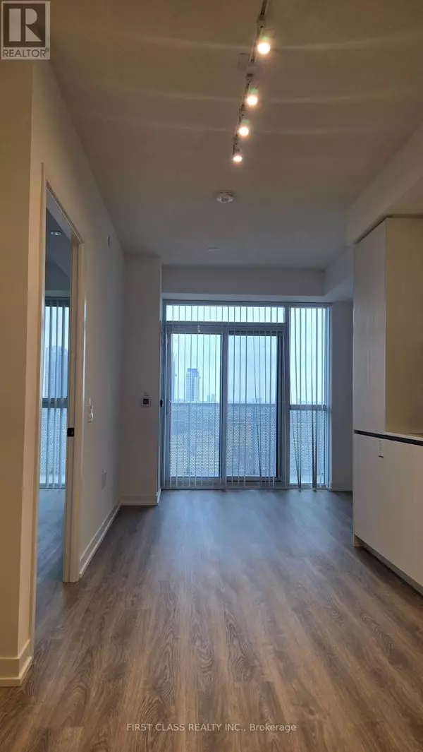 Vaughan (vaughan Corporate Centre), ON L4K5Z7,8 Interchange WAY #1208