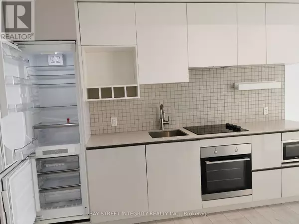 Vaughan (vaughan Corporate Centre), ON L4K0J5,5 Buttermill AVE #4211