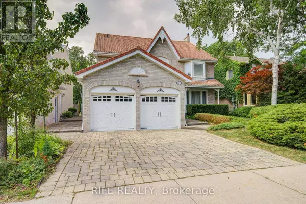 Markham (unionville), ON L3R6L6,22 CHAMBERY CRESCENT