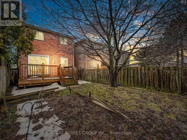 Markham (milliken Mills East), ON L3S1K9,61 SORRELL CRESCENT