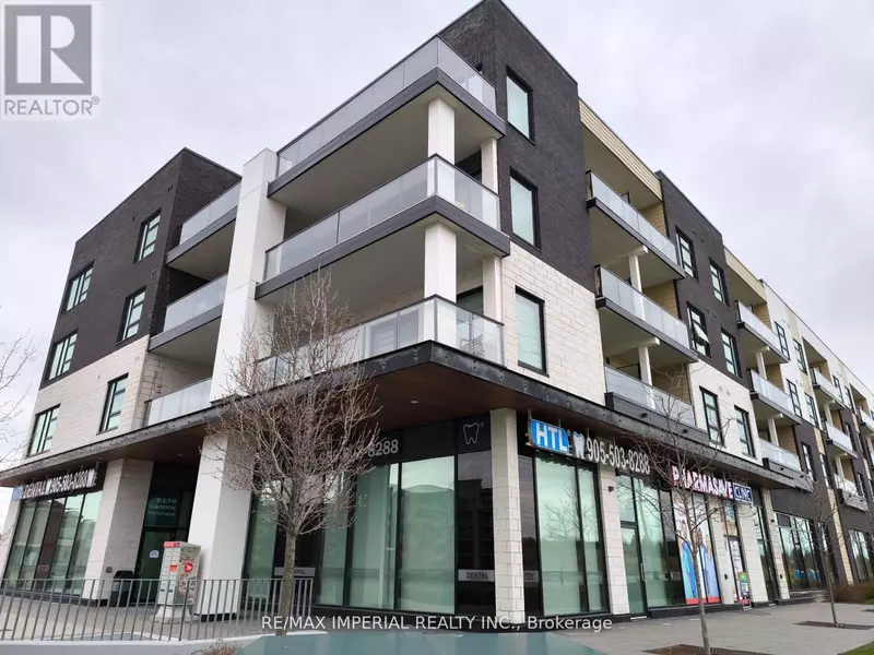 555 William Graham DR #30, Aurora, ON L4G7C4