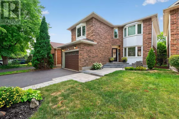 42 BUCHANAN CRESCENT, Aurora (aurora Village), ON L4G5K4