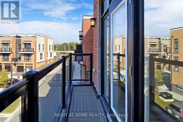 Richmond Hill (oak Ridges), ON L4E1J4,9 Phelps LN #TH7