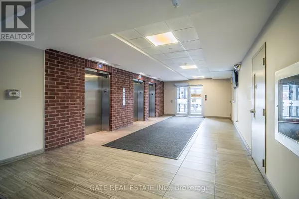 Markham (cedarwood), ON L3S0E1,39 New Delhi DR #117