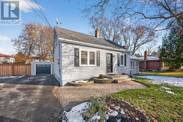 29 VICTORY DRIVE, East Gwillimbury (mt Albert), ON L0G1M0