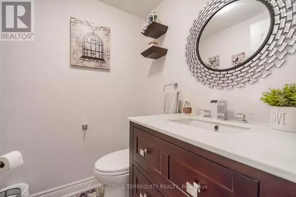 Vaughan (maple), ON L6A2N5,9 STONEBRIAR DRIVE