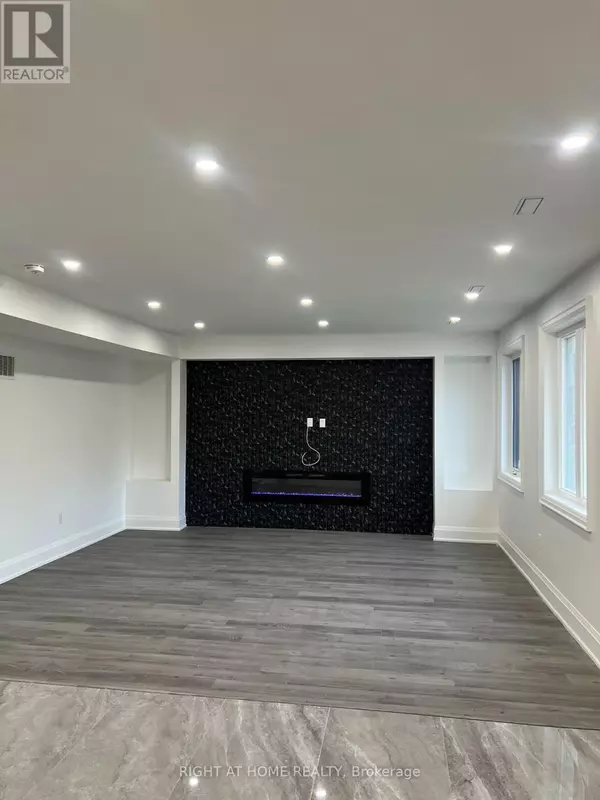 Vaughan (kleinburg), ON L4H3X3,287 TORREY PINES ROAD