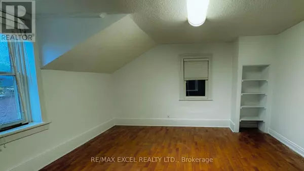 Whitchurch-stouffville (stouffville), ON L4A1G7,6282 MAIN STREET