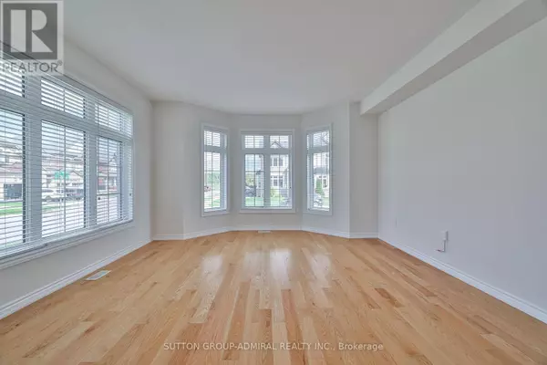 Innisfil, ON L9S0L6,1417 FARROW CRESCENT