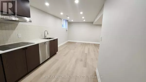 Richmond Hill (devonsleigh), ON L4S1G7,97 Luba AVE #Bsmt #A