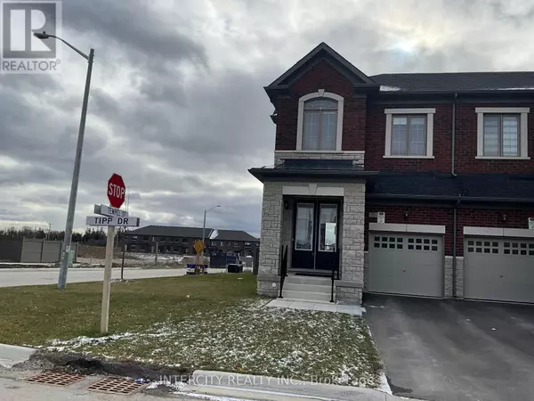 53 TIPP DRIVE, Richmond Hill, ON L4E1J3