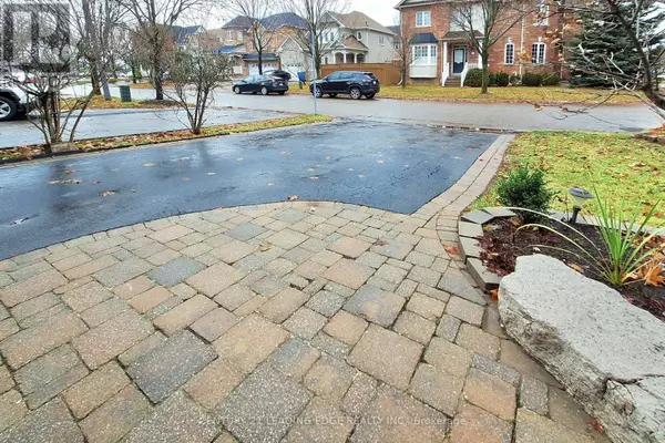 Aurora (bayview Wellington), ON L3G7P3,21 WATKINS GLEN CRESCENT