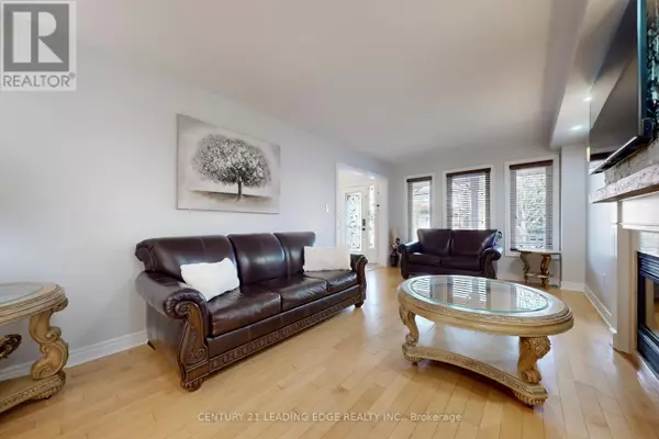 Aurora (bayview Wellington), ON L3G7P3,21 WATKINS GLEN CRESCENT