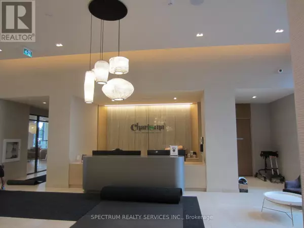 Vaughan (concord), ON L4K0N9,8960 Jane ST #PH 208