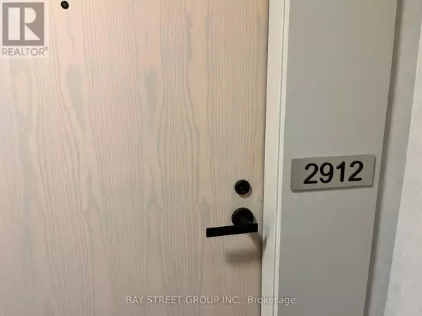 Vaughan (vaughan Corporate Centre), ON L4K5Z7,8 Interchange WAY #2912