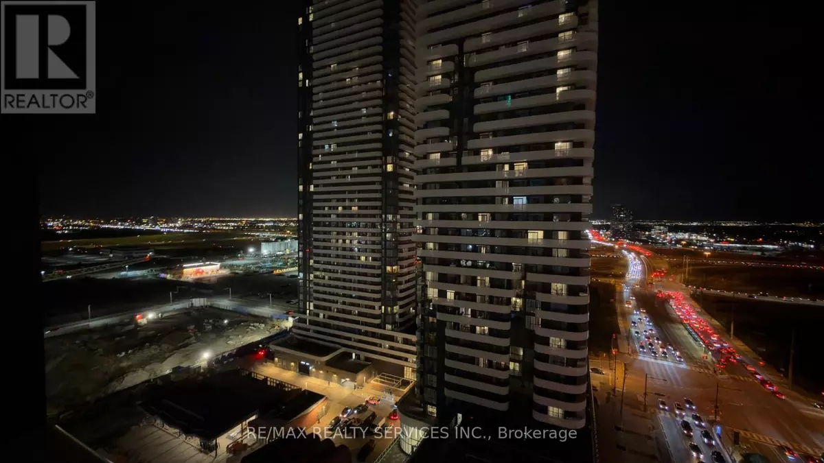 Vaughan (vaughan Corporate Centre), ON L4K5Z7,8 Interchange WAY #2002