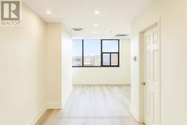 UNIT 3 (SECOND FLOOR) - 260 REGINA ROAD, Vaughan (west Woodbridge Industrial Area), ON L4L8P8