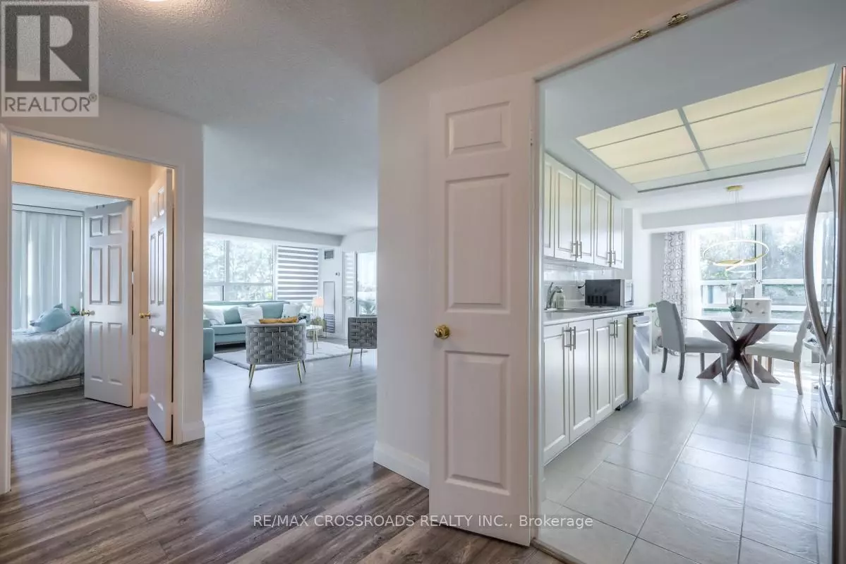 Markham (aileen-willowbrook), ON L3T7N2,7825 Bayview AVE #304