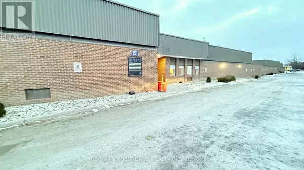 Markham (milliken Mills West), ON L3R3X9,151 Bentley ST #8