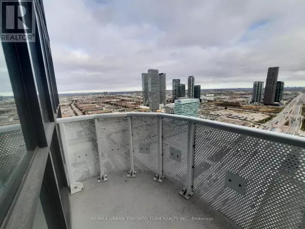 Vaughan (vaughan Corporate Centre), ON L4K5Z7,8 Interchange WAY #3606