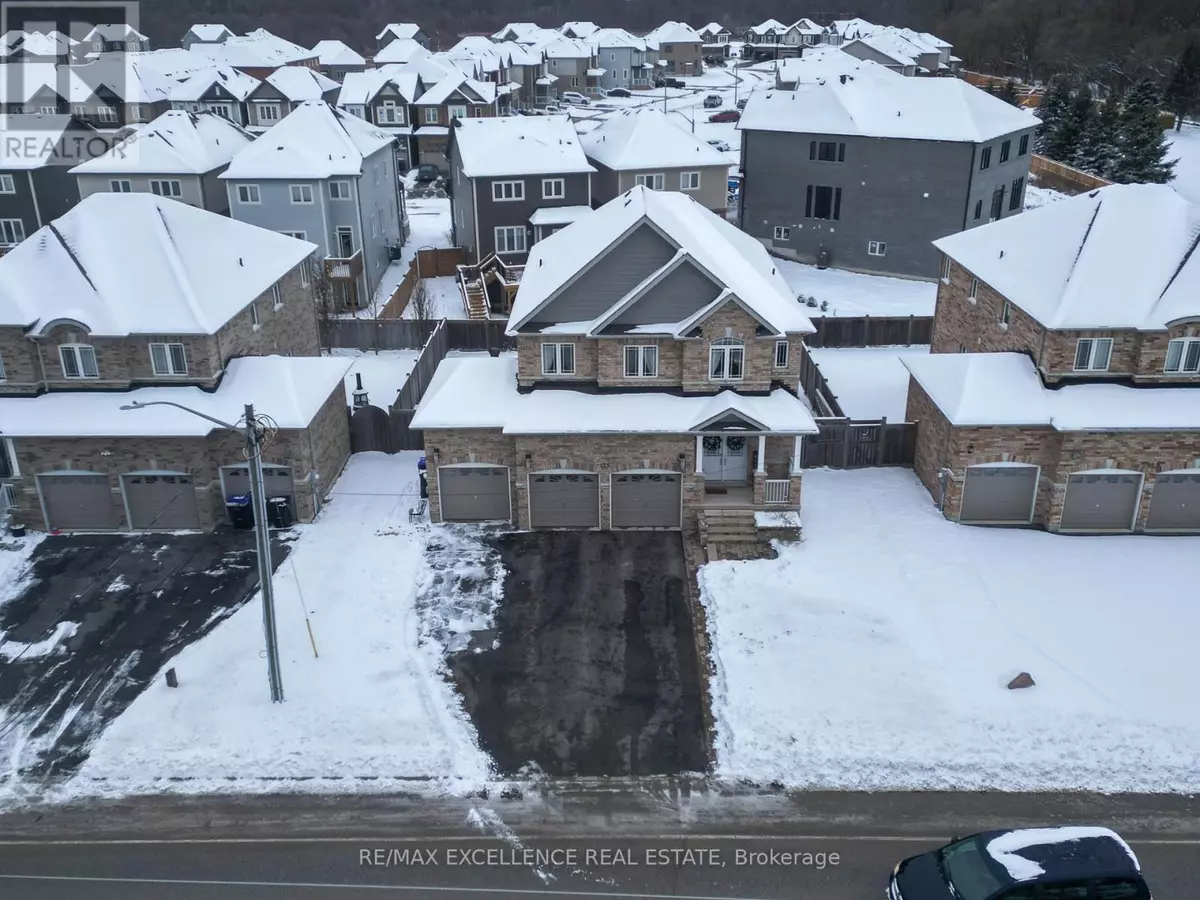 Essa (angus), ON L0M1B0,125 CENTRE STREET