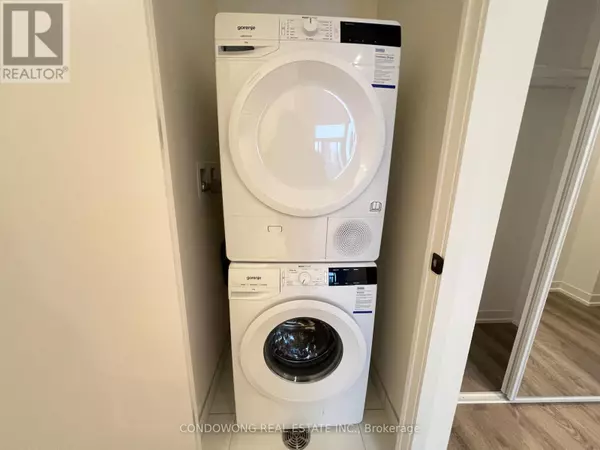 Vaughan (vaughan Corporate Centre), ON L4K0R2,8 Interchange WAY #3607