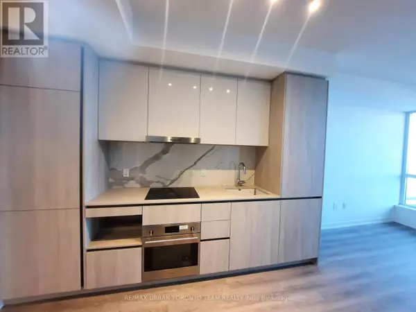 Vaughan (vaughan Corporate Centre), ON L4K5Z7,8 Interchange WAY #516