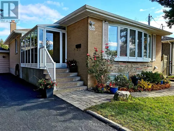 Richmond Hill (harding), ON L4C2C7,169 NORFOLK AVENUE