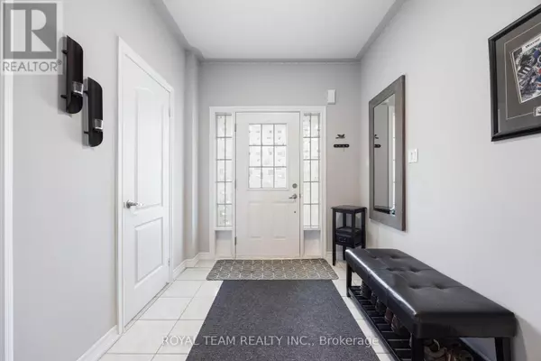 Bradford West Gwillimbury (bradford), ON L3Z0R6,218 RICHARDSON CRESCENT