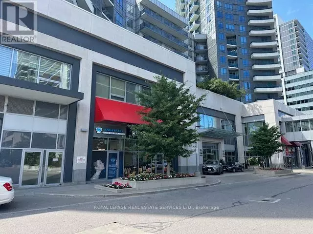 7163 Yonge ST #102, Markham (thornhill), ON L3T2A9