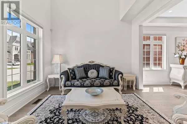 Vaughan (patterson), ON L6A0H9,200 FARRELL ROAD