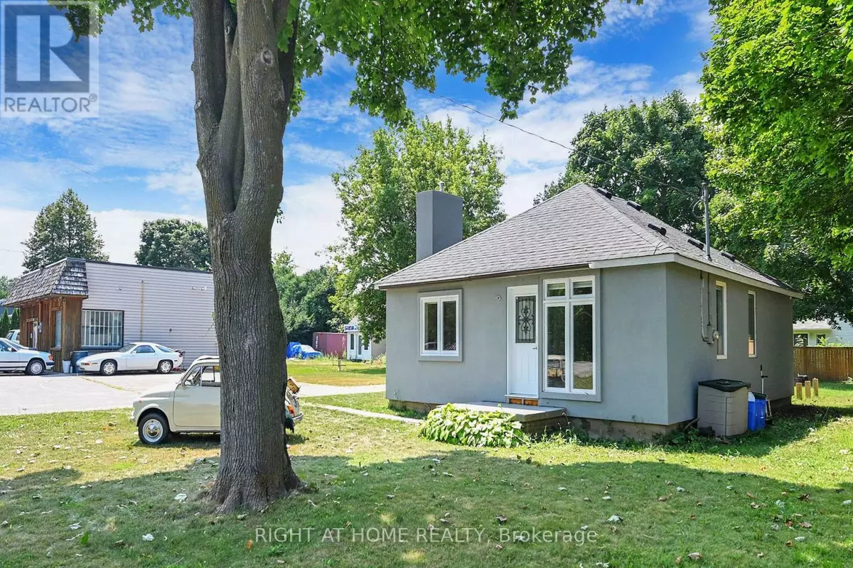 Georgina (historic Lakeshore Communities), ON L0E1S0,27030 KENNEDY ROAD