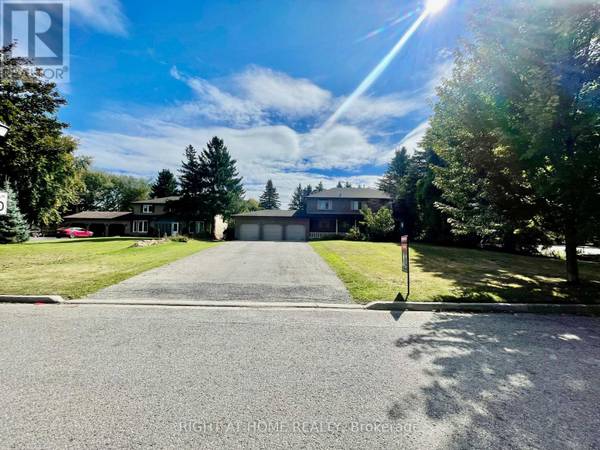 42 WILLIAM STREET S, East Gwillimbury (sharon), ON L0G1V0