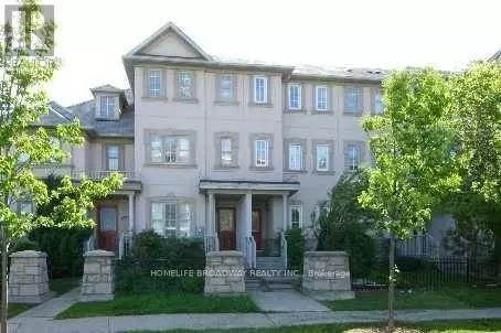 9091 YONGE STREET, Richmond Hill (langstaff), ON L4C0L2