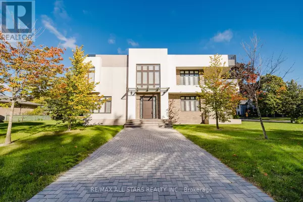 26 LANCER DRIVE, Vaughan (maple), ON L6A1E1