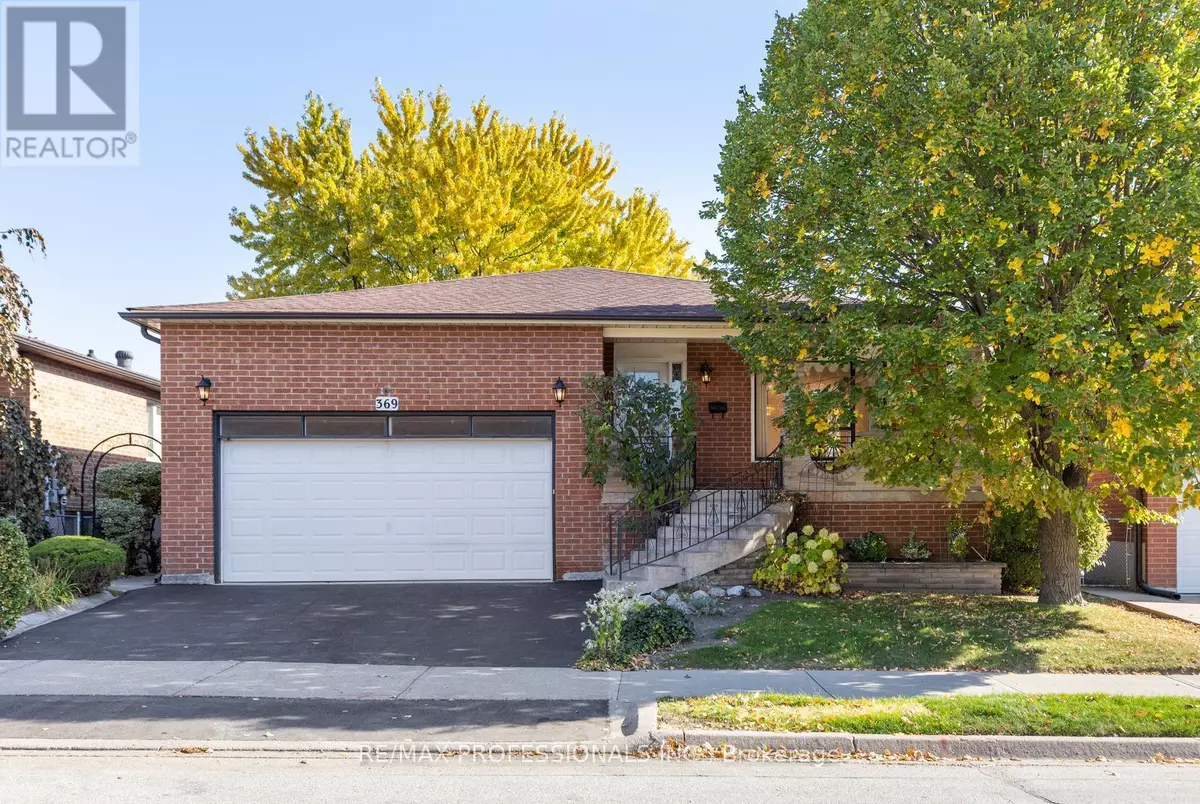 Vaughan (east Woodbridge), ON L4L1E2,369 AIRDRIE DRIVE