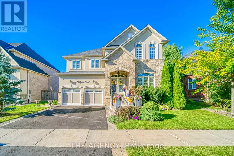 18 SKYLINE TRAIL, King (nobleton), ON L7B0A1