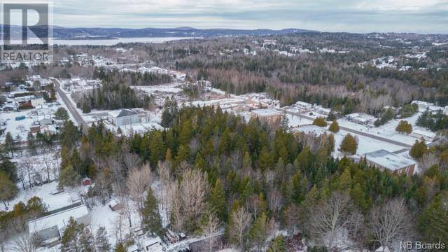 Rothesay, NB E2E2L5,29 Lennox Drive