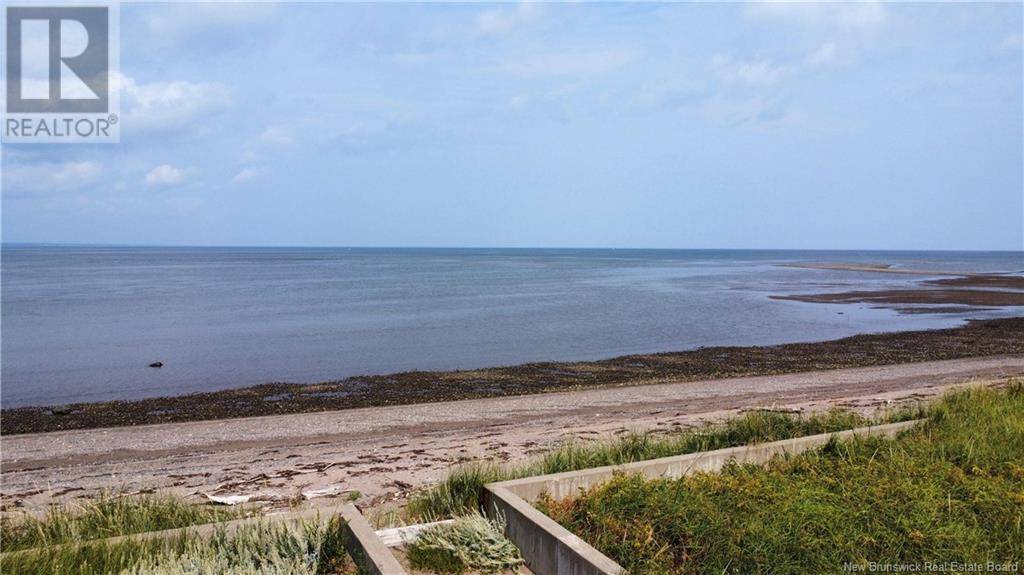 345 Bayshore Drive, Bathurst, NB E2A6A5