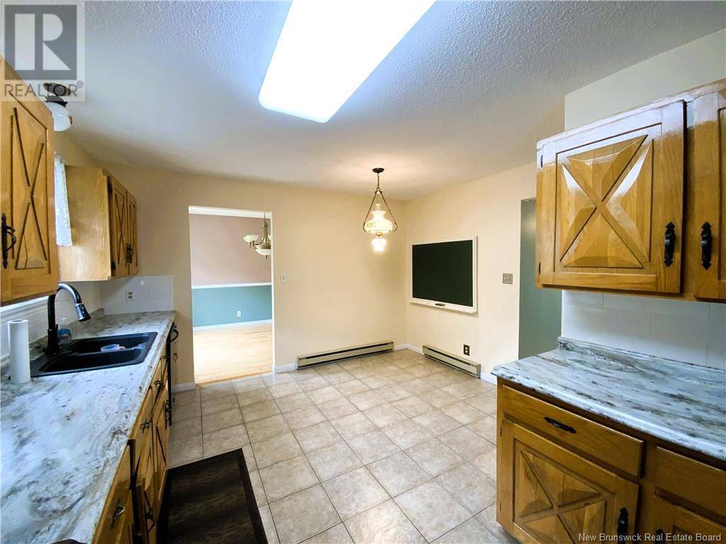 Saint-basile, NB E7C2E4,37 Maillet Street
