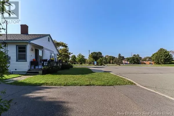 Saint John, NB E2M4C1,32 Hillcrest Drive