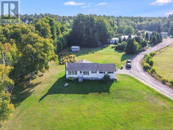 5 Holmes Road, Grand Lake, NB E4B1H8