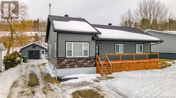 47 Fairview Street, Atholville, NB E3N4N3