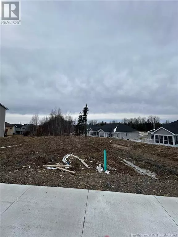 Fredericton, NB E3G5V6,169 Randolph Street