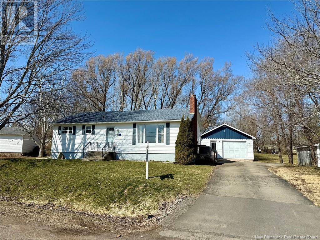 4 Highland Drive, Salisbury, NB E4J2H1