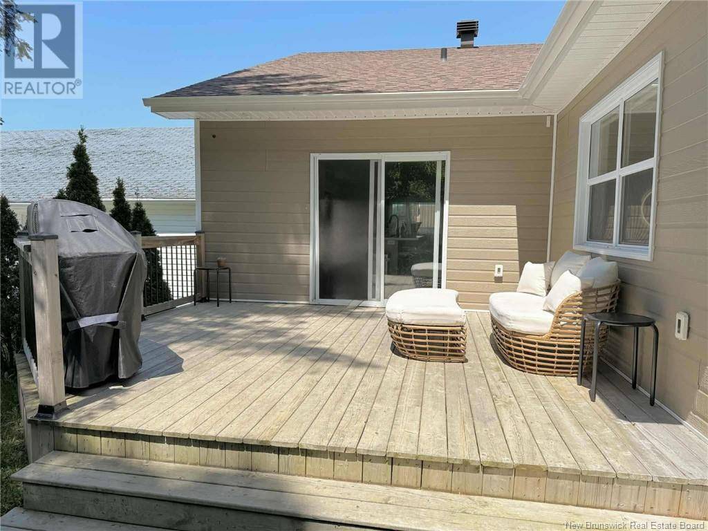 Campbellton, NB E3N1L8,88 Arran Street