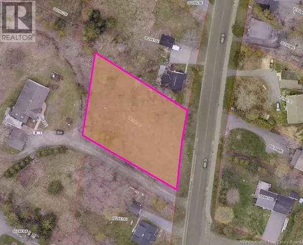 15 Vincent Road, Rothesay, NB E2E1A2